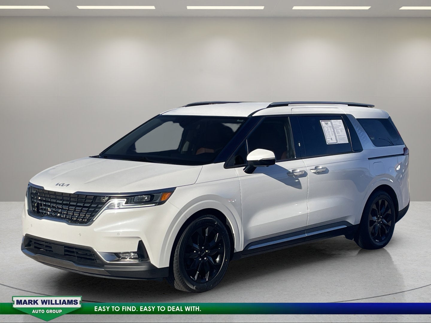 2024 Kia Carnival SX