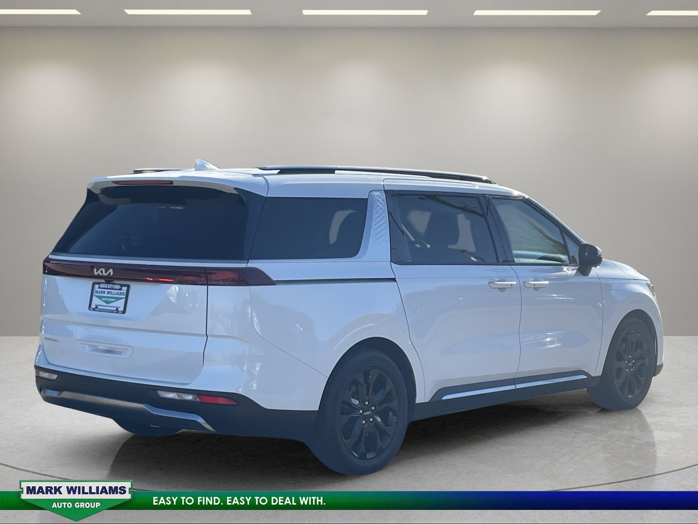 2024 Kia Carnival SX