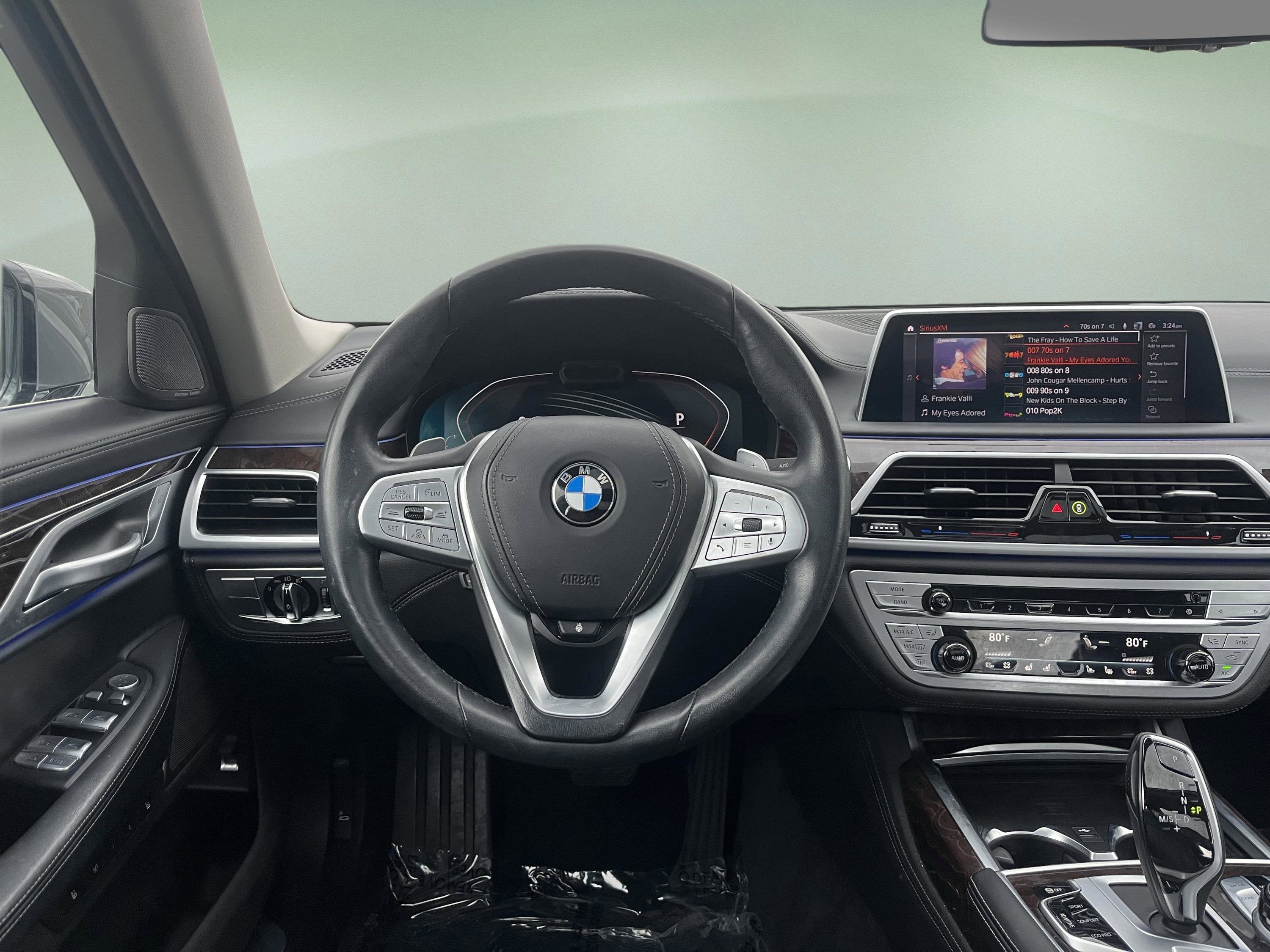 2022 BMW 7 Series 750i xDrive