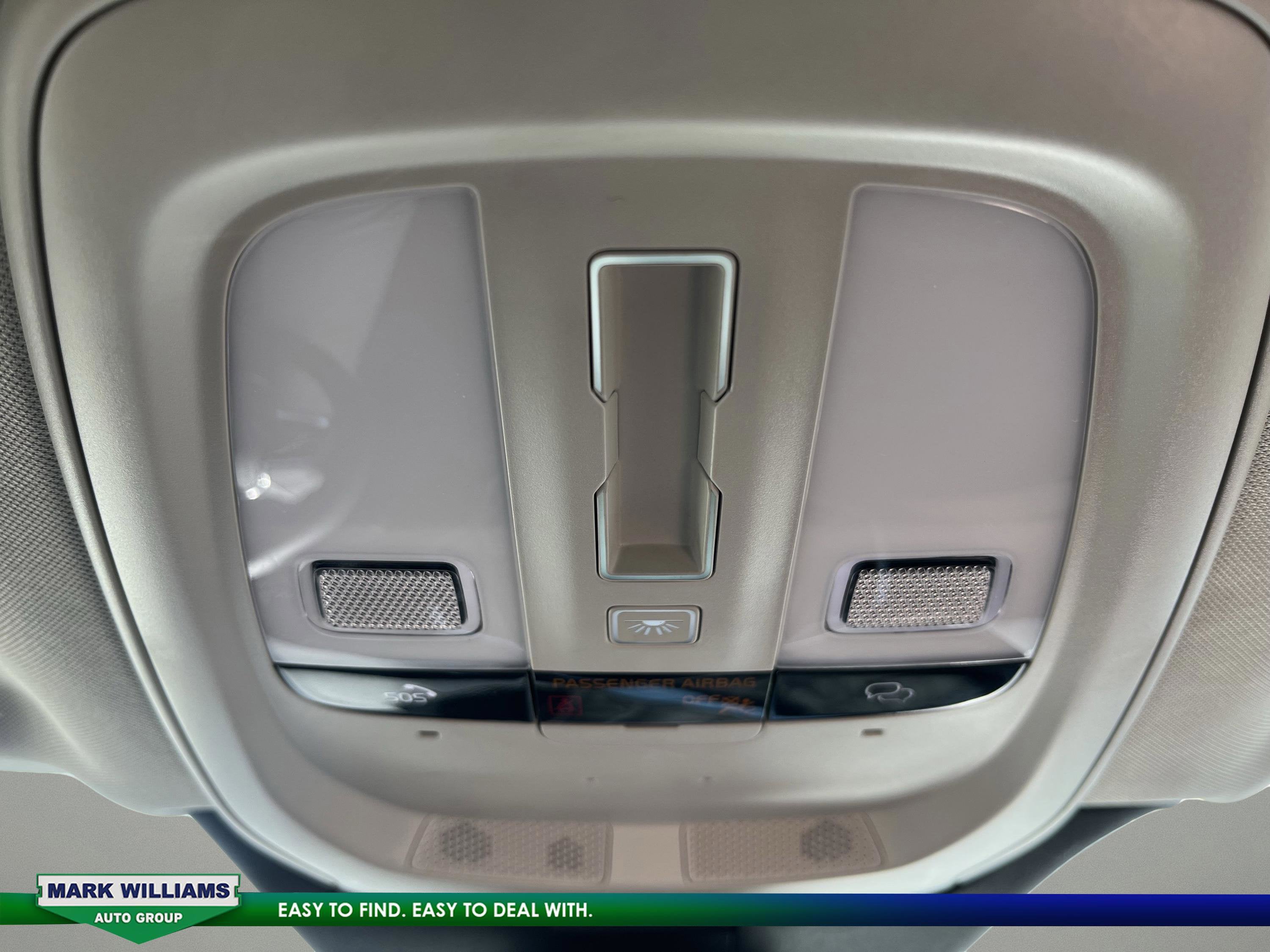 2023 Volvo XC90 Recharge Plug-In Hybrid T8 Plus Dark Theme 7 Passenger