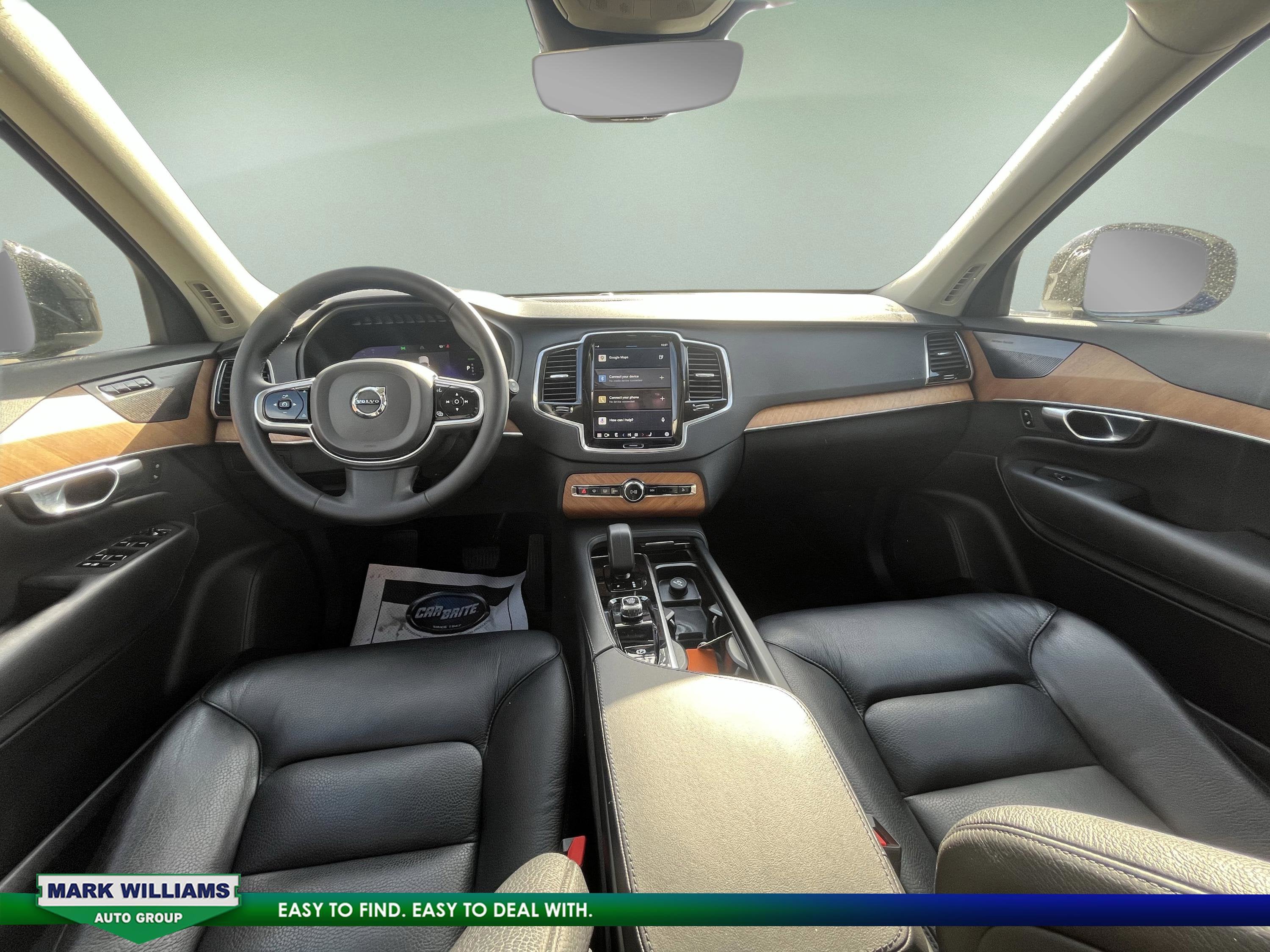 2023 Volvo XC90 Recharge Plug-In Hybrid T8 Plus Dark Theme 7 Passenger